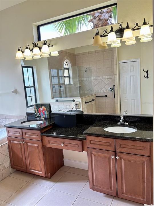 For Sale: $639,000 (4 beds, 3 baths, 2749 Square Feet)