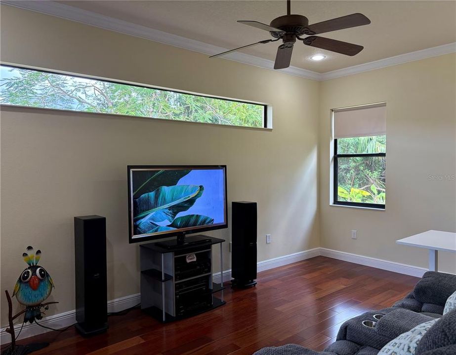 For Sale: $639,000 (4 beds, 3 baths, 2749 Square Feet)