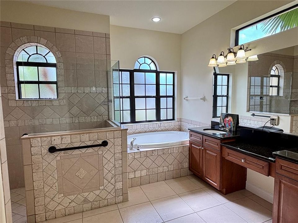 For Sale: $639,000 (4 beds, 3 baths, 2749 Square Feet)