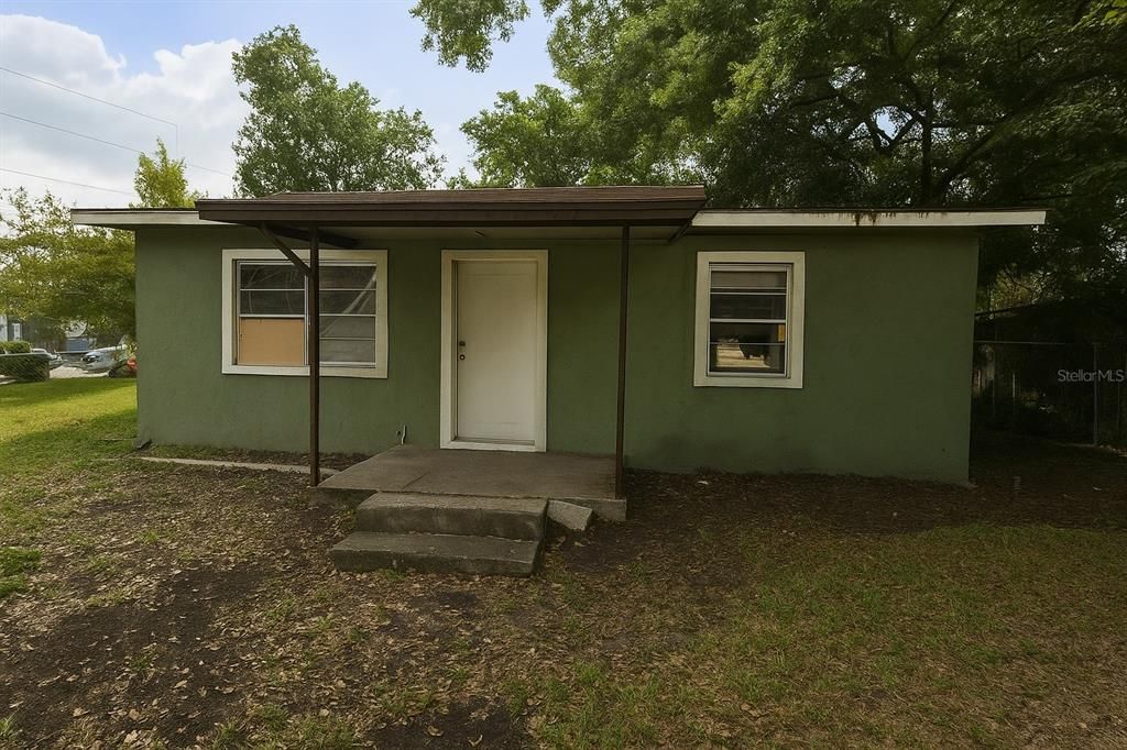 最近售出: $187,000 (1 贝兹, 1 浴室, 720 平方英尺)