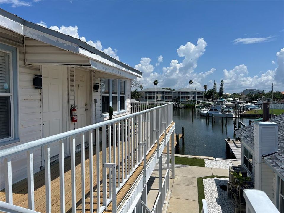 出租: $1,600 (1 贝兹, 0 浴室, 295 平方英尺)