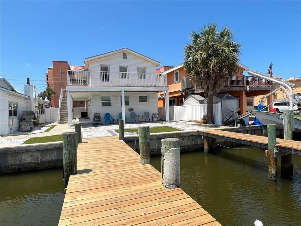 出租: $1,600 (1 贝兹, 0 浴室, 295 平方英尺)