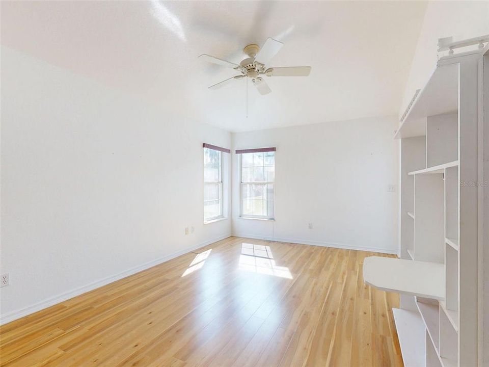 待售: $340,000 (3 贝兹, 2 浴室, 1884 平方英尺)