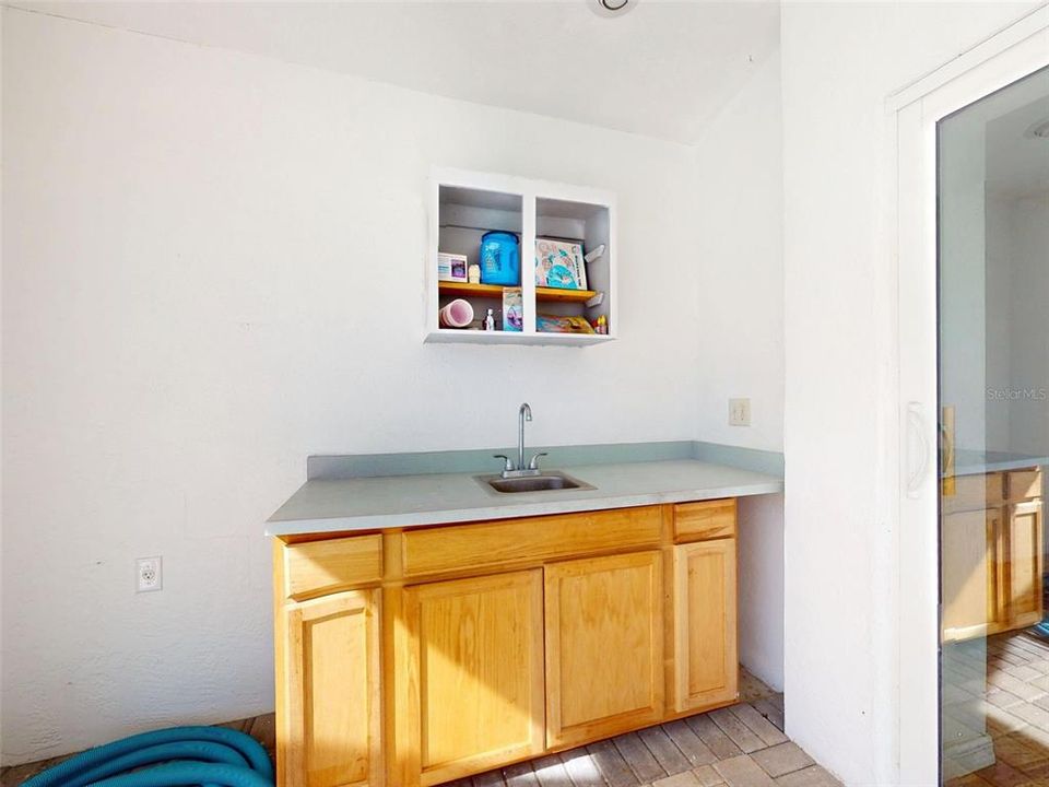 待售: $340,000 (3 贝兹, 2 浴室, 1884 平方英尺)