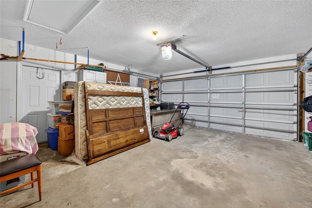 На продажу: $439,900 (3 спален, 2 ванн, 2364 Квадратных фут)