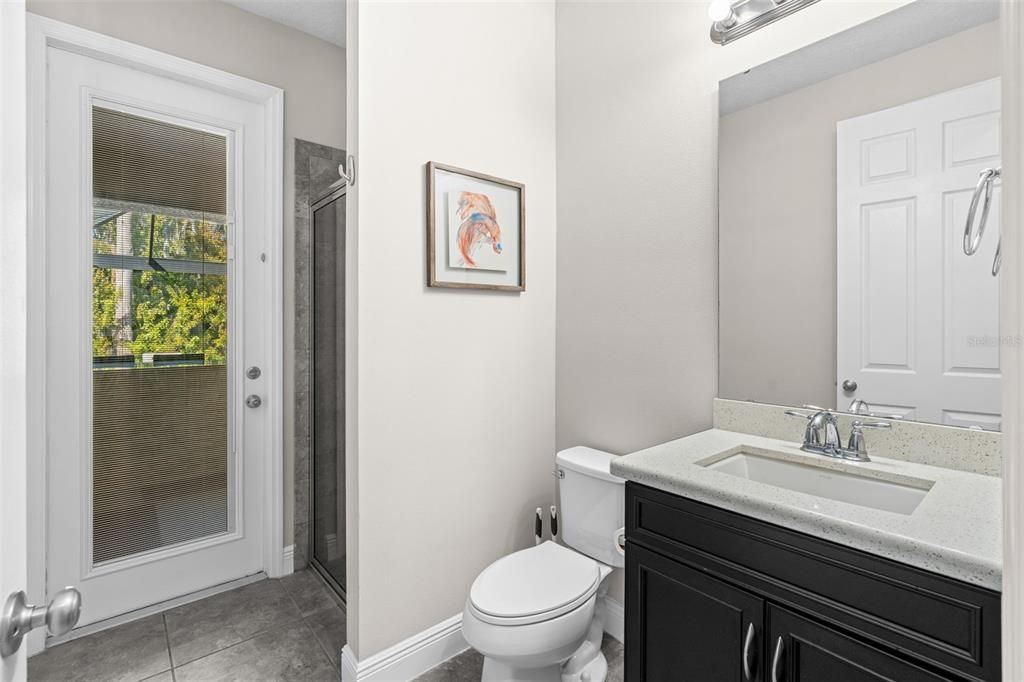 Под контрактом: $1,049,000 (6 спален, 4 ванн, 4857 Квадратных фут)