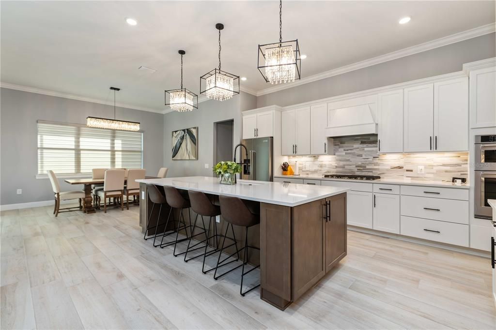 For Rent: $5,500 (3 beds, 3 baths, 2800 Square Feet)