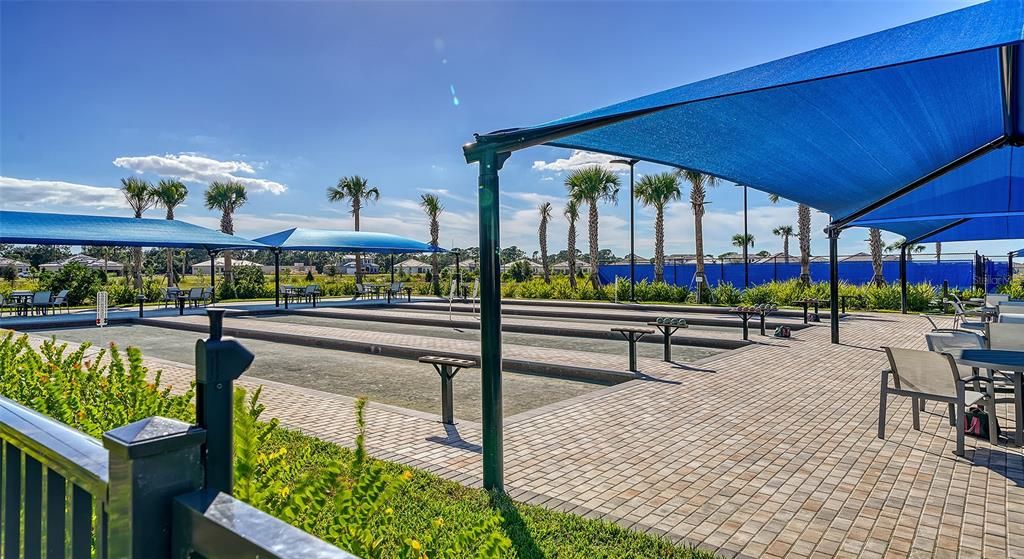 For Rent: $5,500 (3 beds, 3 baths, 2800 Square Feet)