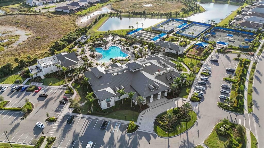 For Rent: $5,500 (3 beds, 3 baths, 2800 Square Feet)