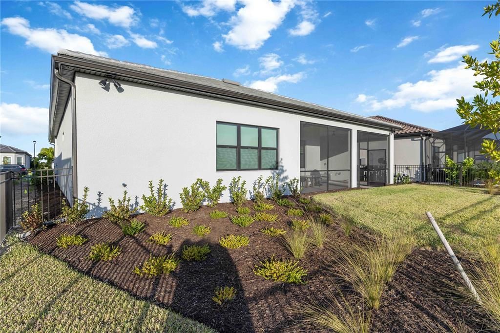 For Rent: $5,500 (3 beds, 3 baths, 2800 Square Feet)