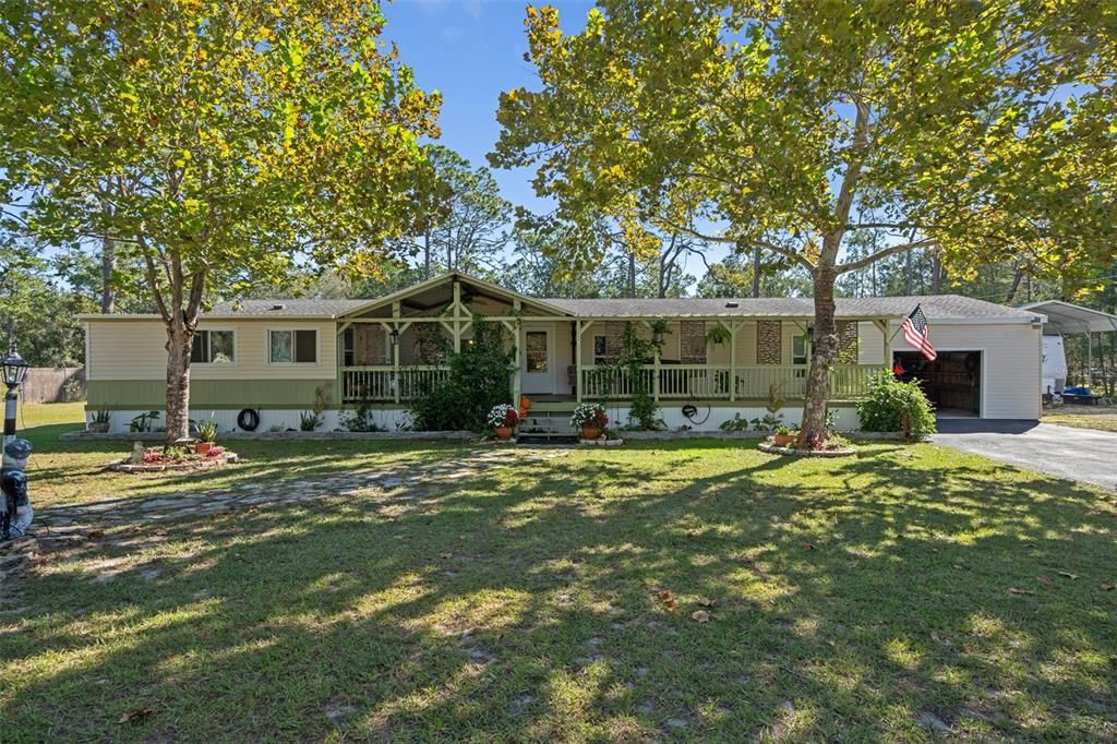 For Sale: $348,500 (4 beds, 3 baths, 1782 Square Feet)