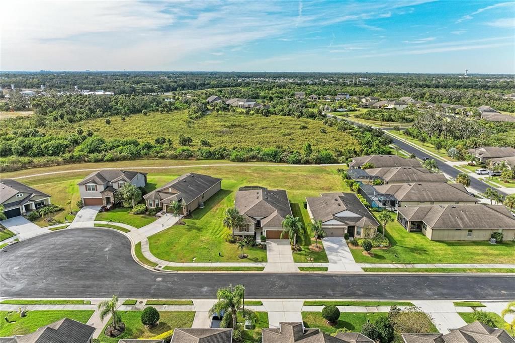 合同活跃: $390,000 (2 贝兹, 2 浴室, 1838 平方英尺)