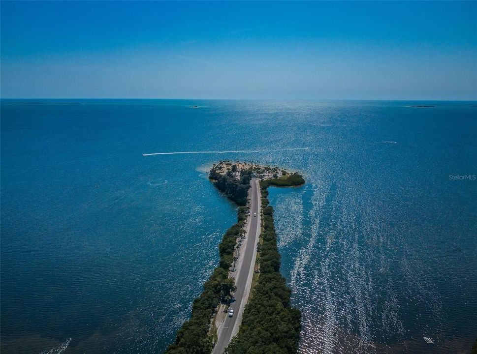 На продажу: $149,900 (2 спален, 1 ванн, 760 Квадратных фут)