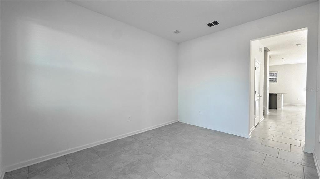 В аренду: $2,350 (3 спален, 2 ванн, 1674 Квадратных фут)