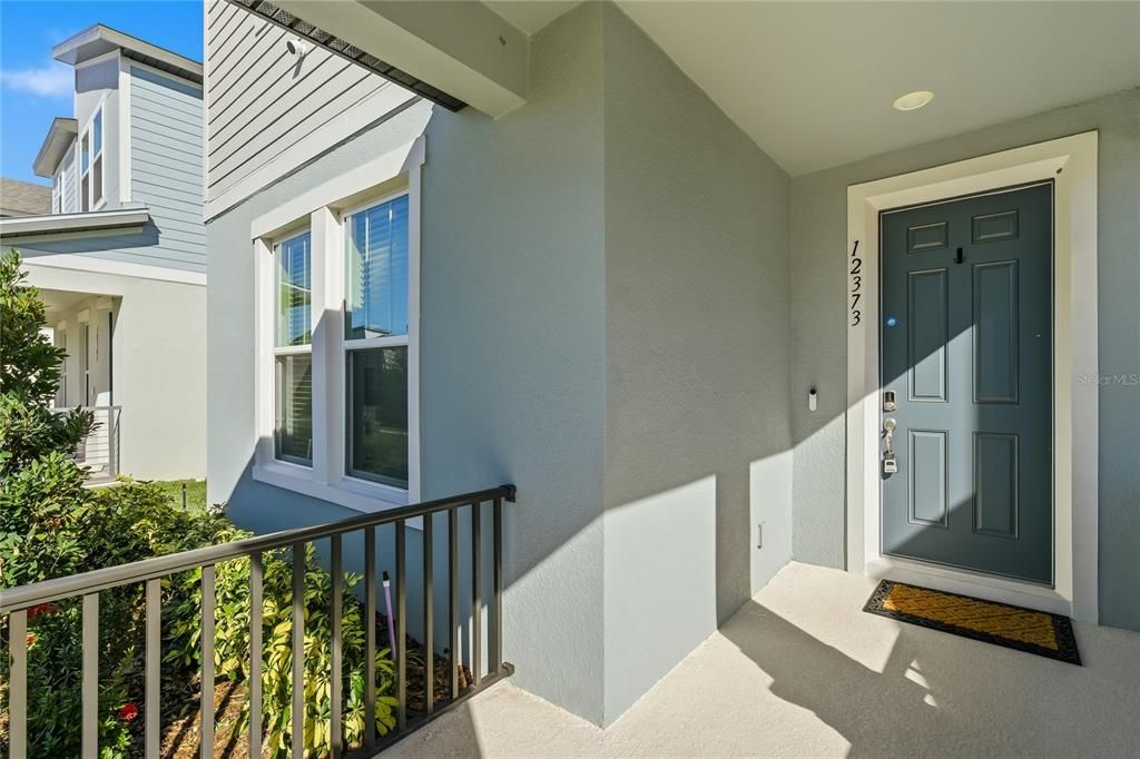 For Sale: $550,000 (4 beds, 2 baths, 2003 Square Feet)