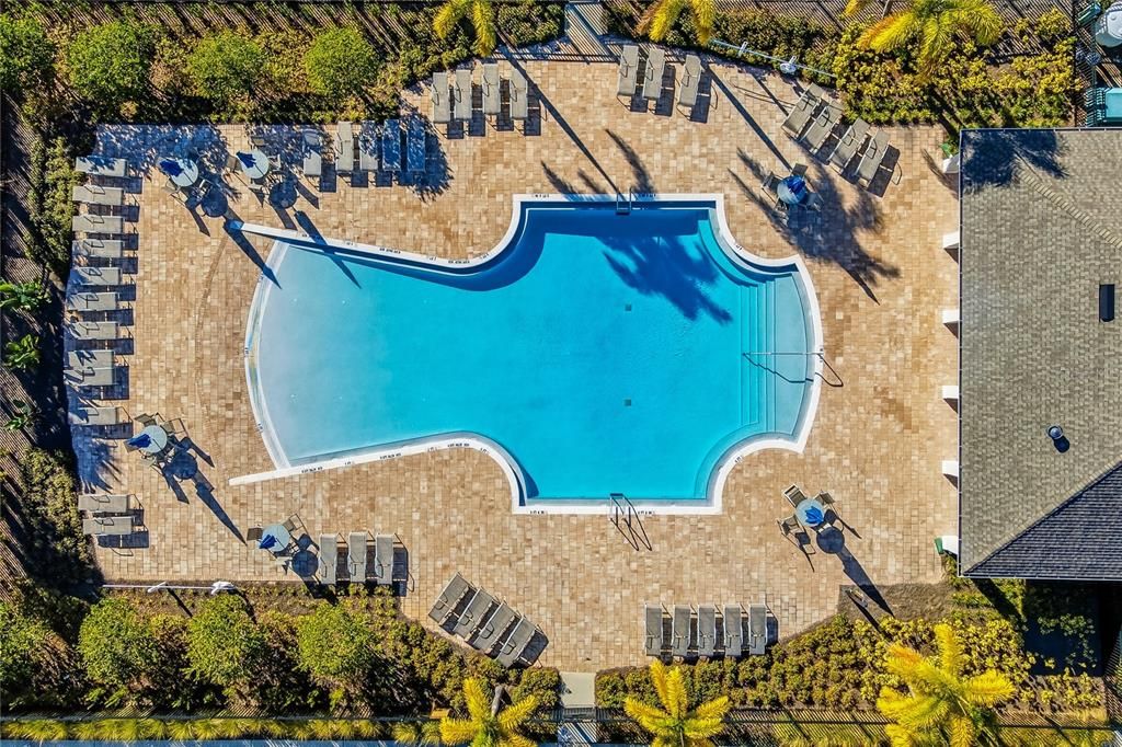 For Sale: $550,000 (4 beds, 2 baths, 2003 Square Feet)