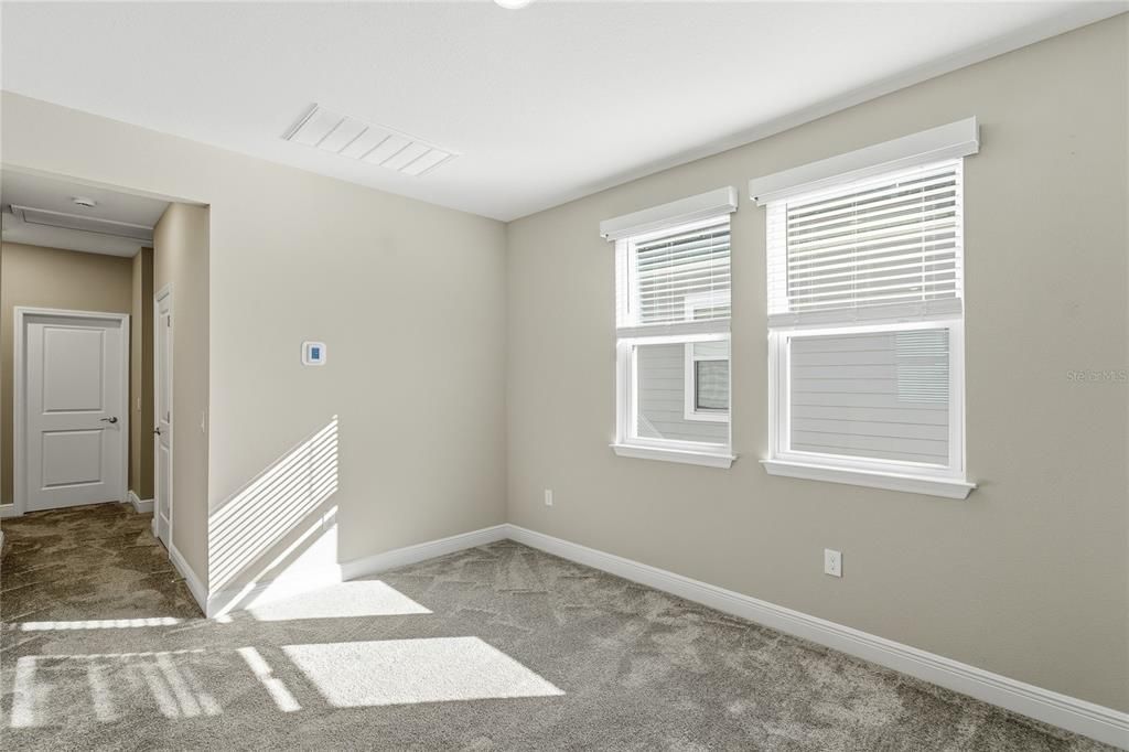 For Sale: $550,000 (4 beds, 2 baths, 2003 Square Feet)