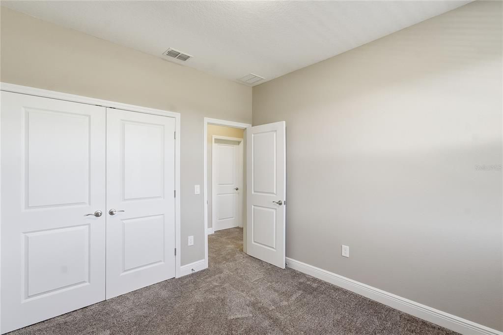 For Sale: $550,000 (4 beds, 2 baths, 2003 Square Feet)