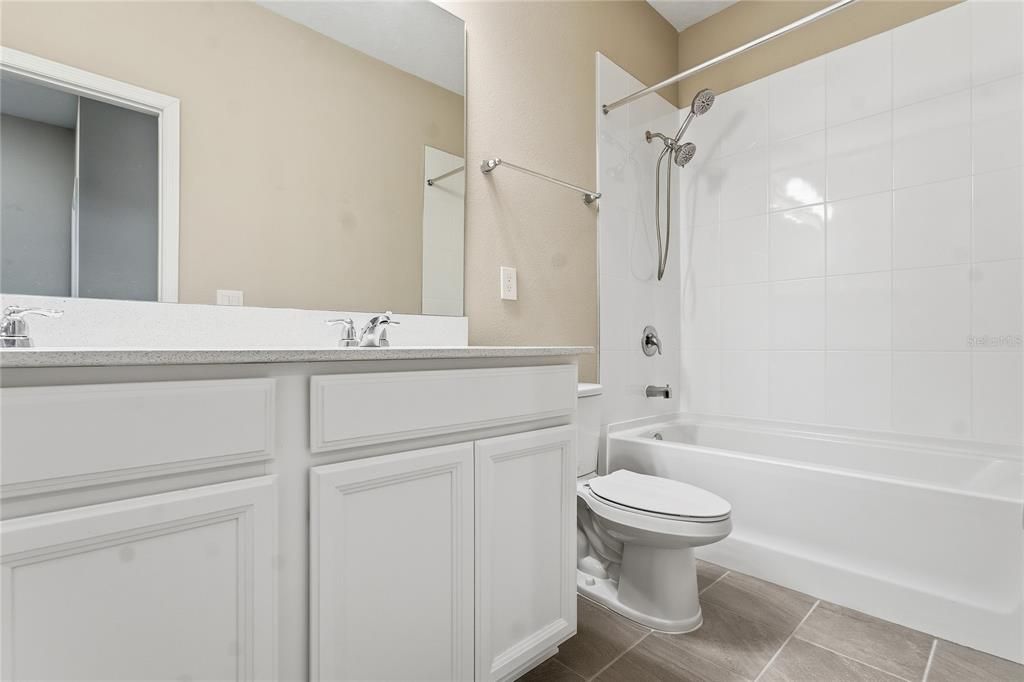 For Sale: $550,000 (4 beds, 2 baths, 2003 Square Feet)