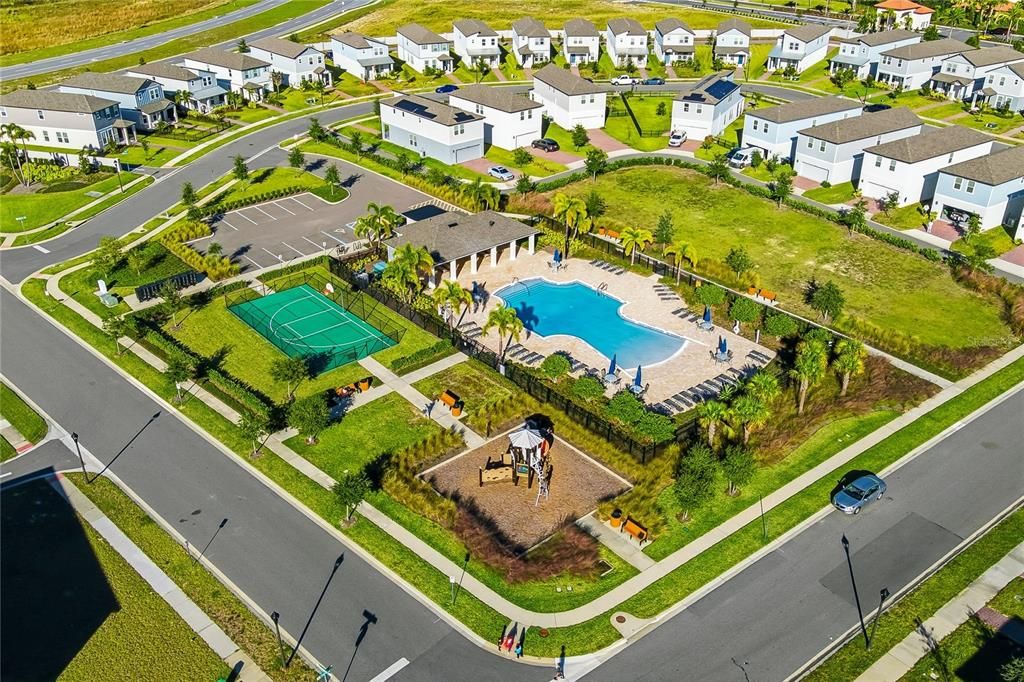 For Sale: $550,000 (4 beds, 2 baths, 2003 Square Feet)