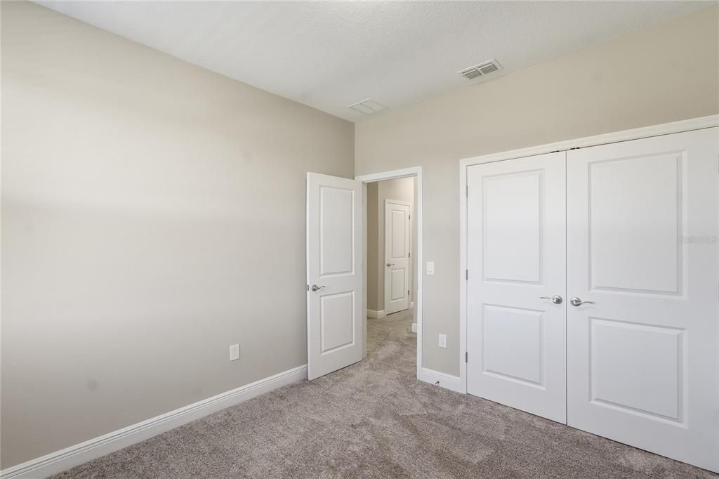 For Sale: $550,000 (4 beds, 2 baths, 2003 Square Feet)