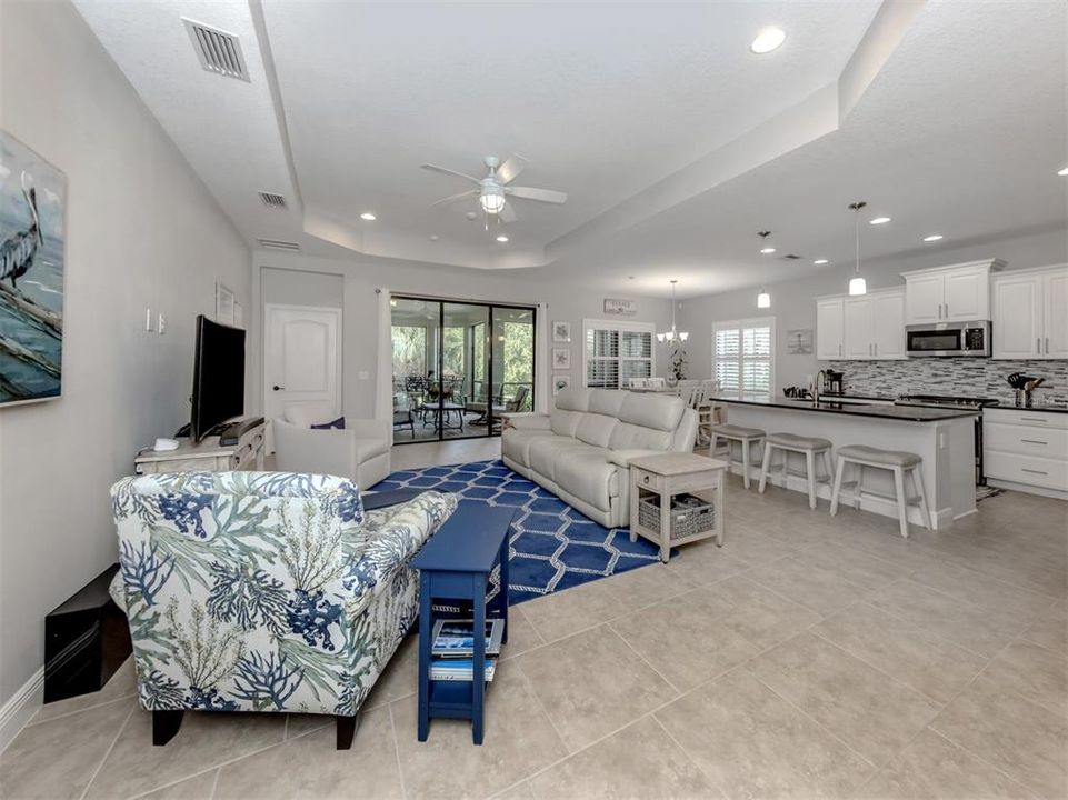 На продажу: $579,000 (3 спален, 2 ванн, 2065 Квадратных фут)