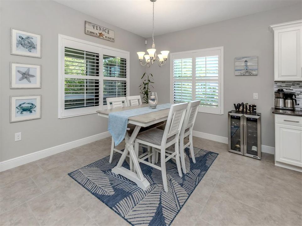 На продажу: $579,000 (3 спален, 2 ванн, 2065 Квадратных фут)