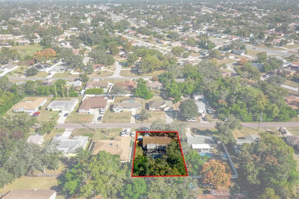 Active With Contract: $309,900 (2 beds, 2 baths, 1148 Square Feet)