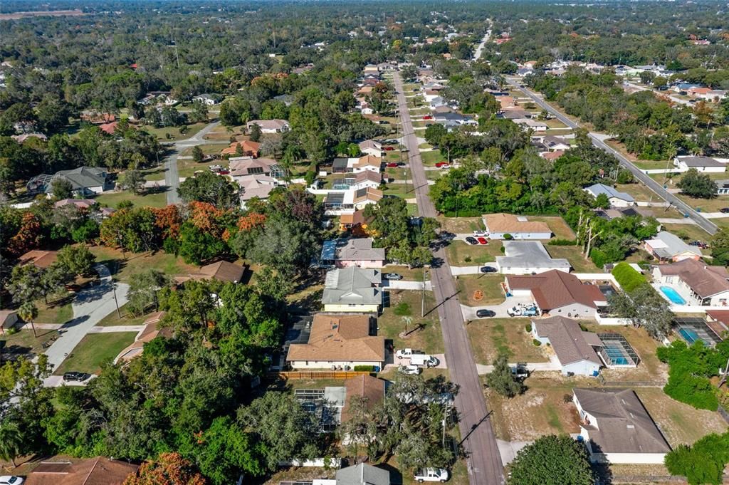 Active With Contract: $309,900 (2 beds, 2 baths, 1148 Square Feet)