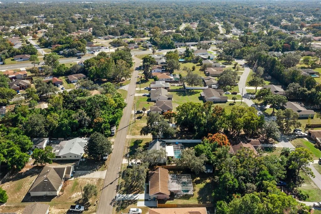 Active With Contract: $309,900 (2 beds, 2 baths, 1148 Square Feet)