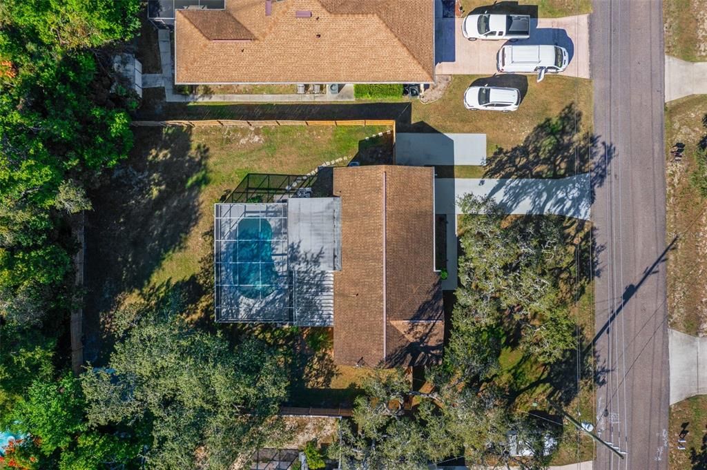 Active With Contract: $309,900 (2 beds, 2 baths, 1148 Square Feet)