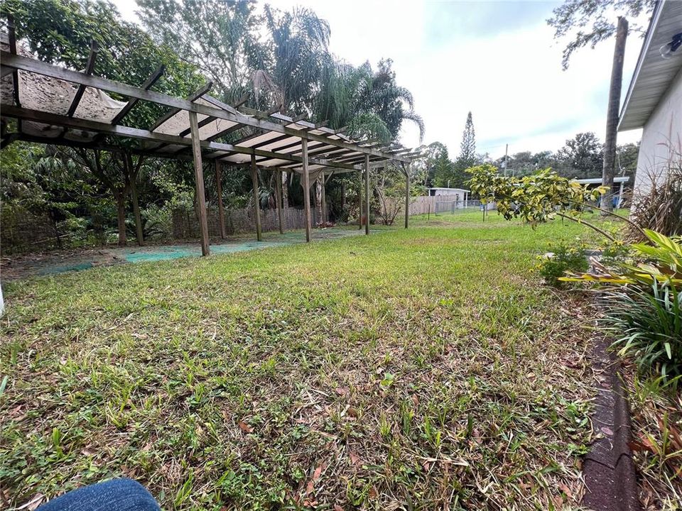 For Rent: $2,500 (3 beds, 2 baths, 1550 Square Feet)