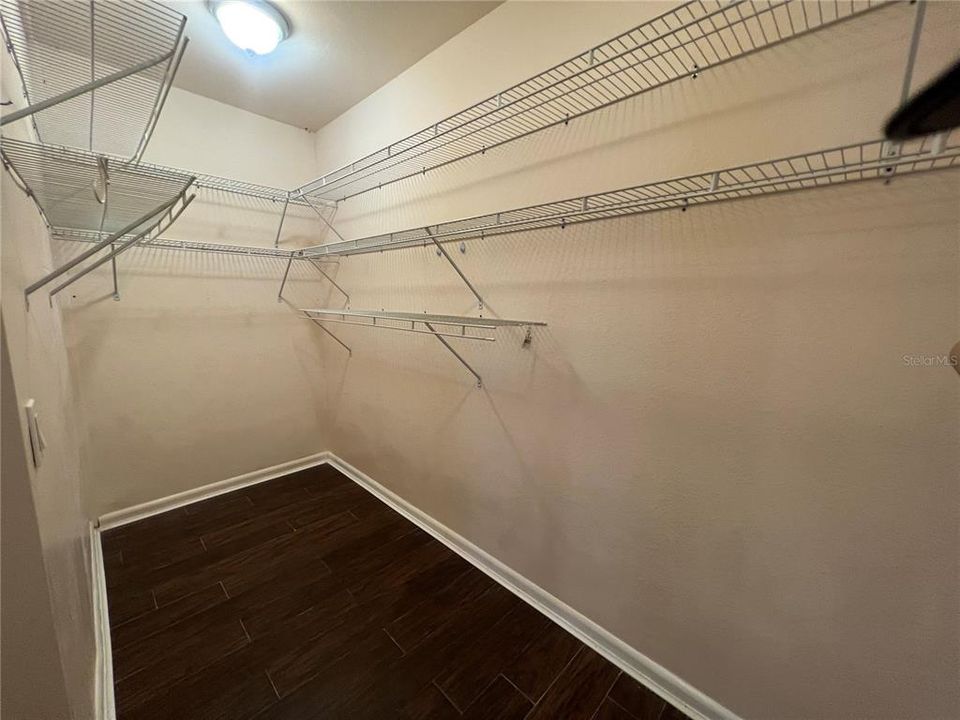 For Rent: $2,500 (3 beds, 2 baths, 1550 Square Feet)