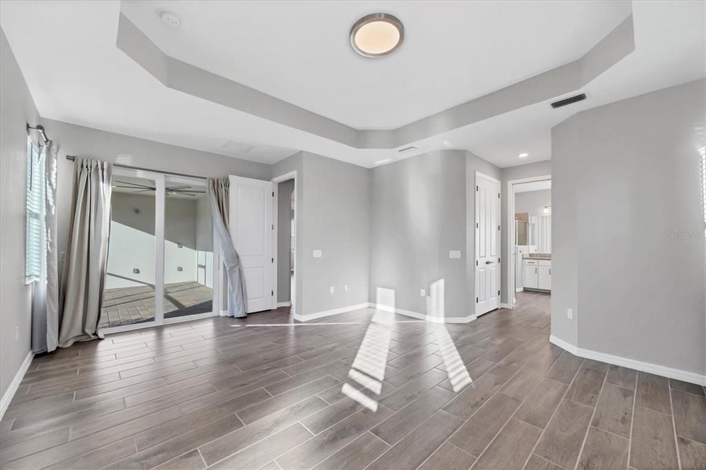 Activo con contrato: $444,000 (4 camas, 2 baños, 2246 Pies cuadrados)