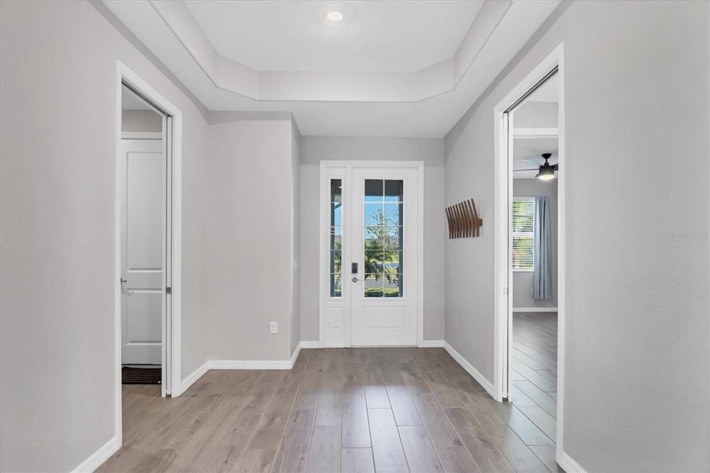 Activo con contrato: $444,000 (4 camas, 2 baños, 2246 Pies cuadrados)