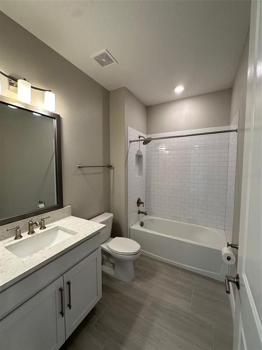 For Rent: $2,850 (3 beds, 2 baths, 2047 Square Feet)