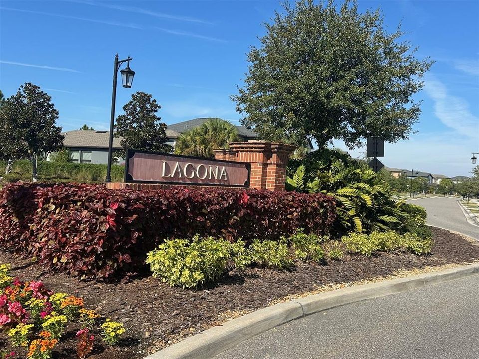 For Rent: $2,850 (3 beds, 2 baths, 2047 Square Feet)