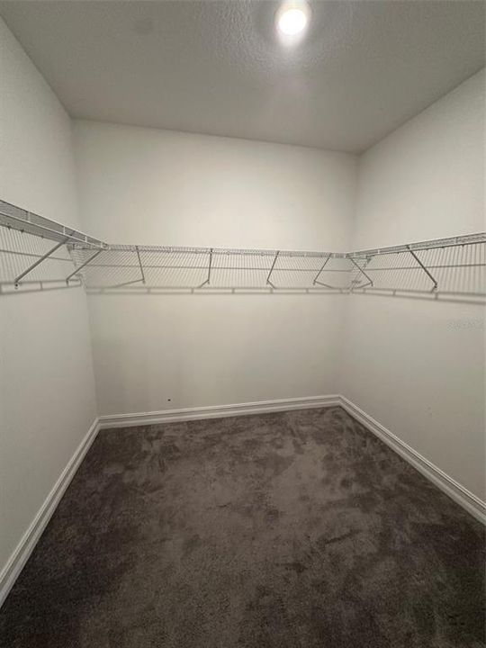 For Rent: $2,850 (3 beds, 2 baths, 2047 Square Feet)