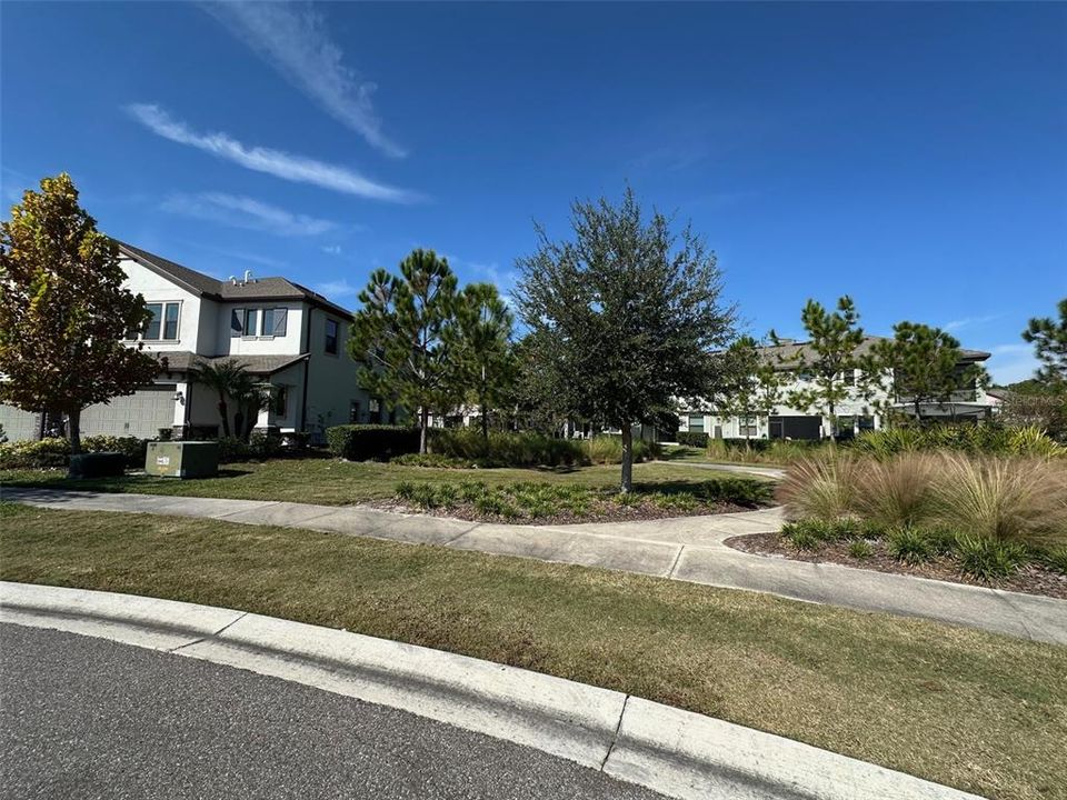 For Rent: $2,850 (3 beds, 2 baths, 2047 Square Feet)