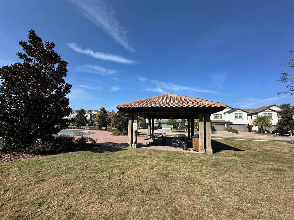 For Rent: $2,850 (3 beds, 2 baths, 2047 Square Feet)