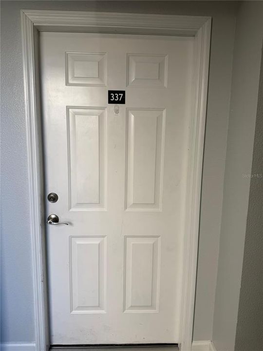 For Rent: $1,700 (2 beds, 2 baths, 1080 Square Feet)