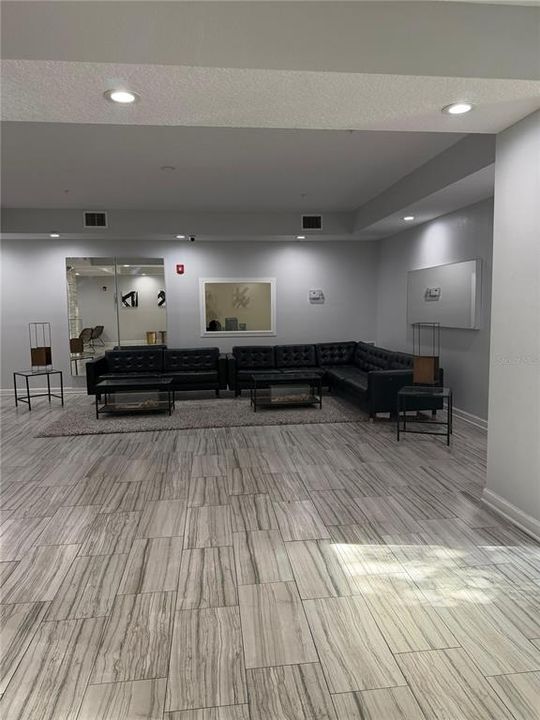 For Rent: $1,700 (2 beds, 2 baths, 1080 Square Feet)