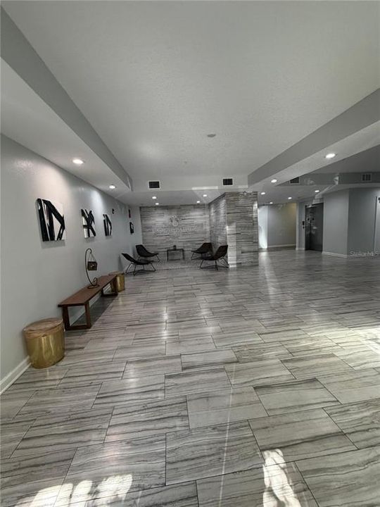 For Rent: $1,700 (2 beds, 2 baths, 1080 Square Feet)