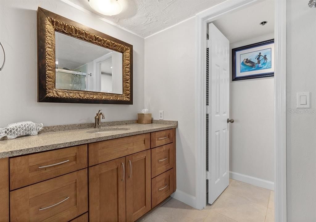 En Venta: $950,000 (2 camas, 2 baños, 1489 Pies cuadrados)