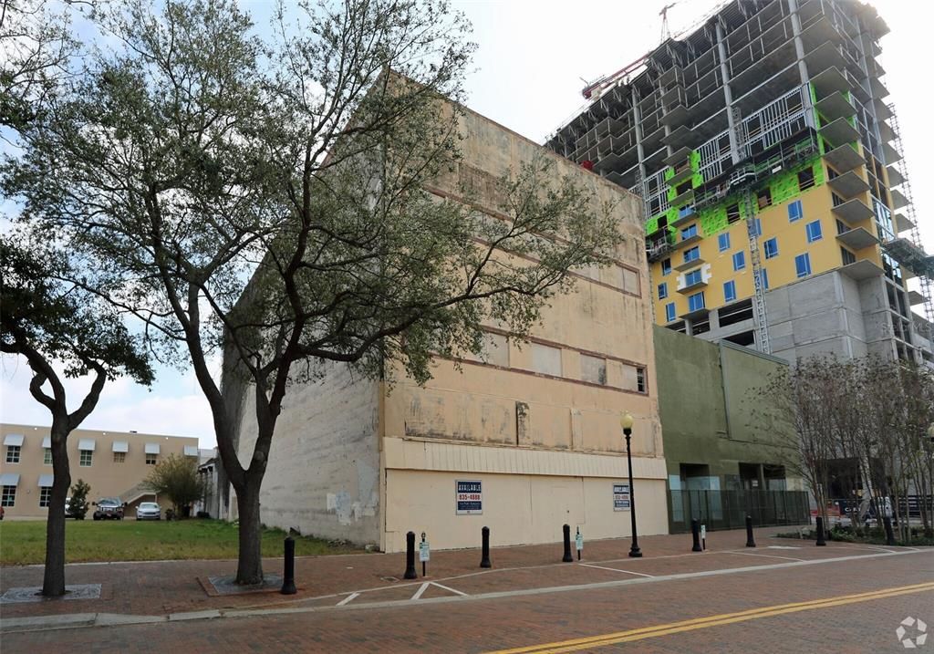 En Venta: $3,495,000 (0 camas, 0 baños, 15941 Pies cuadrados)