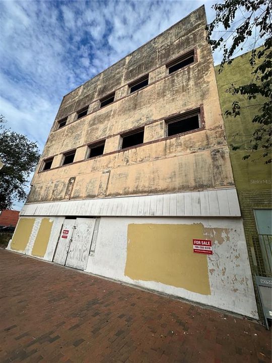 En Venta: $3,495,000 (0 camas, 0 baños, 15941 Pies cuadrados)