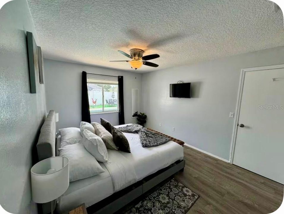 En Venta: $360,000 (3 camas, 2 baños, 1108 Pies cuadrados)