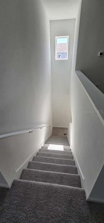 出租: $1,890 (3 贝兹, 2 浴室, 1835 平方英尺)