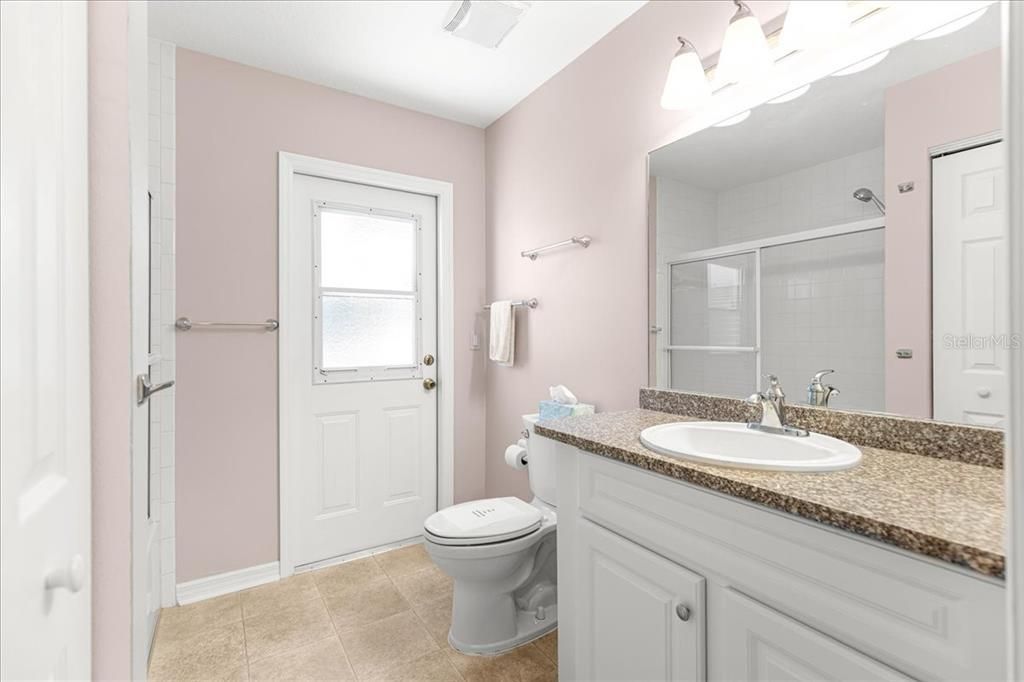 En Venta: $424,000 (3 camas, 2 baños, 1942 Pies cuadrados)