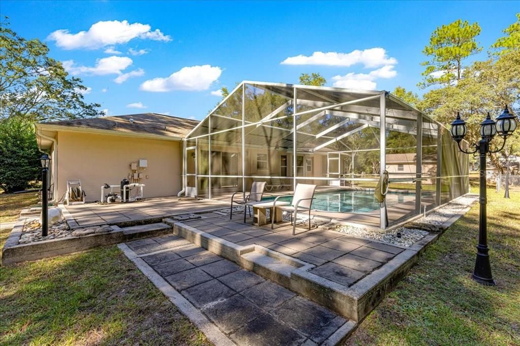 En Venta: $424,000 (3 camas, 2 baños, 1942 Pies cuadrados)